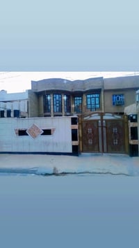 دار للبيع في منطقة البلديات ٩نيسان خلف ملعب المدينة الدولي المساحة ٣٠٠...