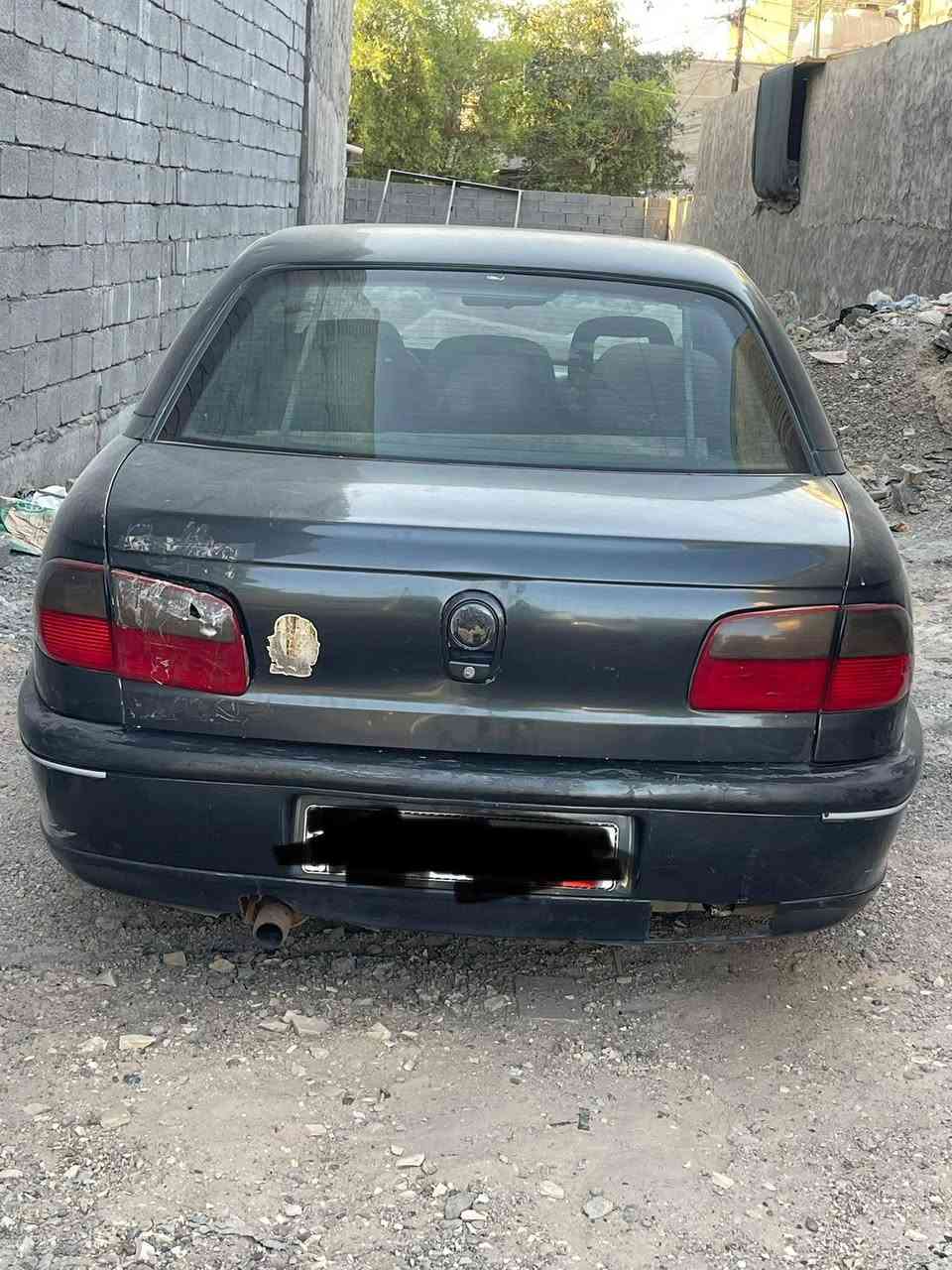 اوبل اوميكا بزون موديل 1995
مكينة 2000 بلادية قبق اسود لاصرف ولاتبخير باتري سلف كير عادي كير واكسن شرط رقم انبار انكليزي سنوية لغاية 2030 مشروع وطني 
السعر 30 وبيها مجال 
مكان السيارة بغداد الدورة 
بيع بدون امراوس 
***********
