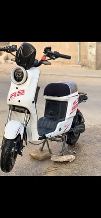 ار تسعه • ٥بطاريات • فول مواصفات