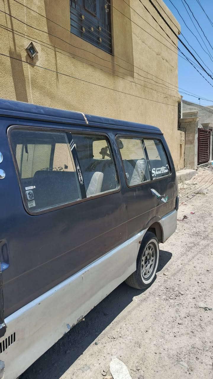 السلام عليكم سياره كيه بسته للبيع سياره حلوه تحويل ثاني يوم سعر سياره 25 وبيه مجال الشراي يتصل ع هذا رقم ***********
