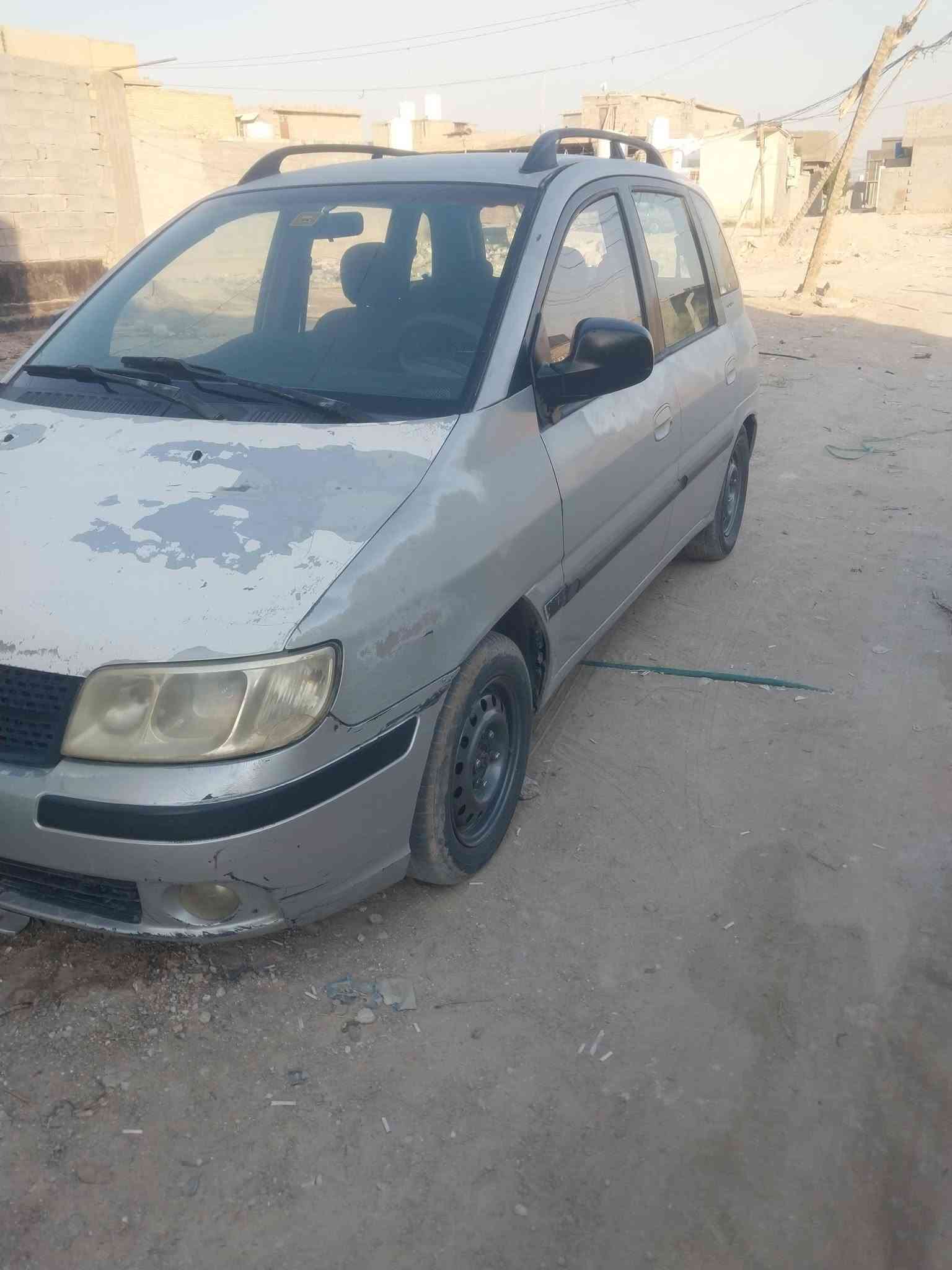 سلام عليكم هونداي ماتريكس مديل 8   كير مكينه كفاله مكينه سبكتره بلادي حجم مكينه 1800 حداديه حلوه لا ضربه ولاصبغ ولا معجون سياره على بلاد كهرباياته كله شغاله كير اتو خياس ماكو جام كهربايي سنتر الوك تخم تاير رقم بغداد صدامي مصفره راعيه ماواصله مسمسكاته عندي اتكفل صرقه وعشارين ابيع بدون راعي  ولله سياره مال جناي تبريد شغال نقصه بس راتيتر مكان سياره كربلاء رقمي *********** دواخله جديده سعر 29 بيه مجال قليل
