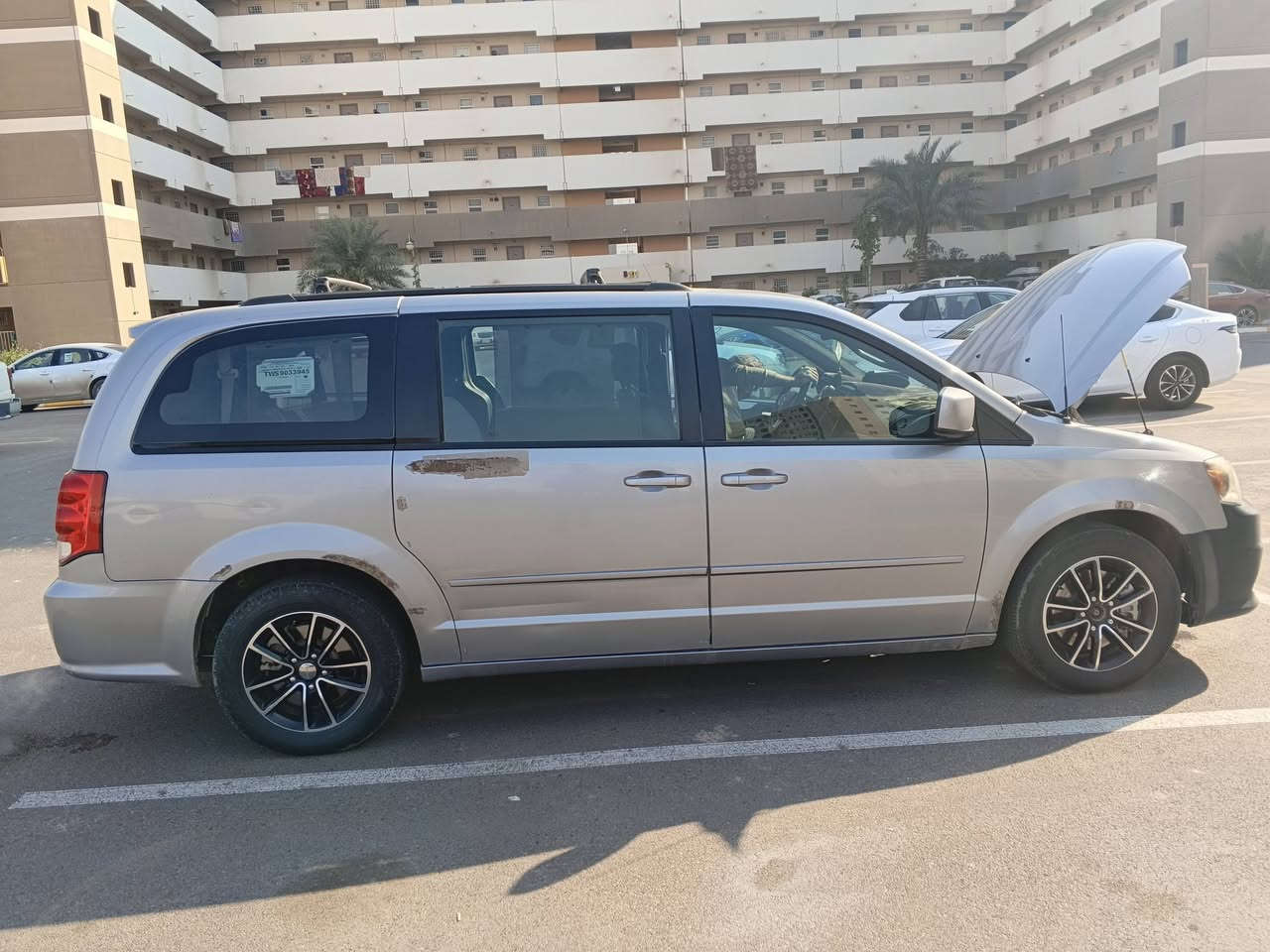 سلام عليكم دوج كرافان للبيع موديل 17فول مواصفات سعر 150 بيه مجل
***********
