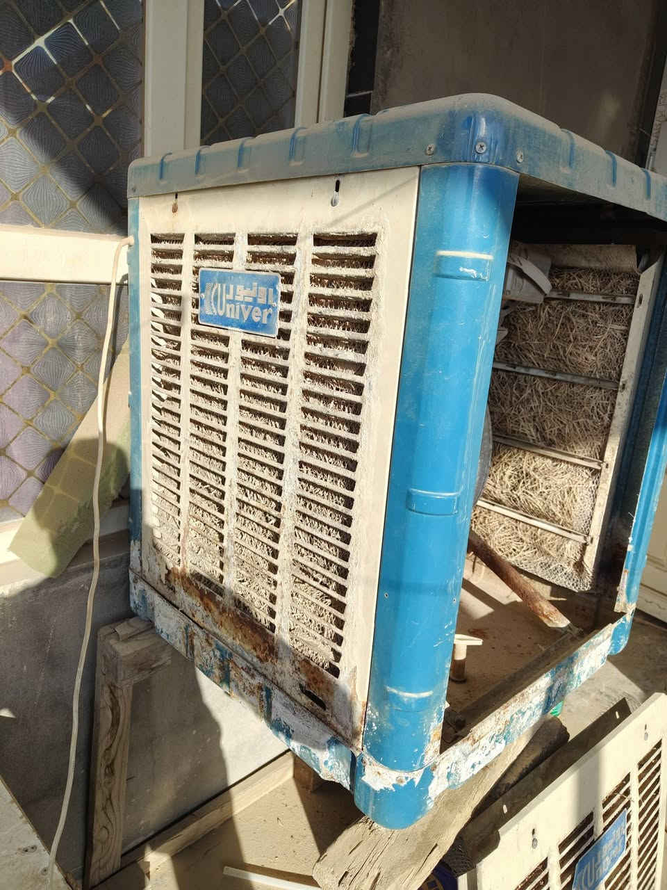 مبرده للبيع السعر 65 ماطورهه ممصلح جديد ليف نضيف كامله 
بعقوبه ***********
