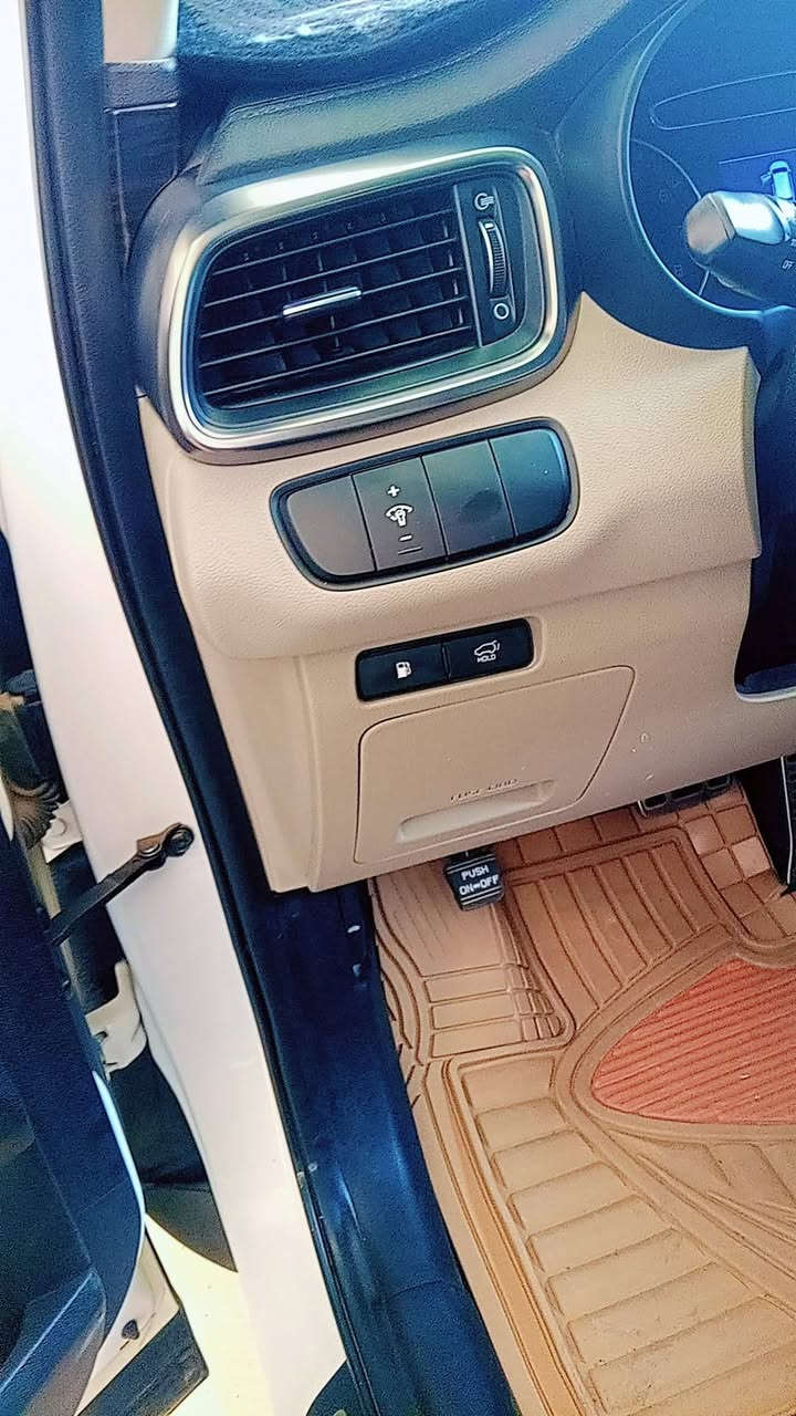 سورينتو موديل 2019خليجي سته سلندر مكفوله كفاله عامه السونار مع المنشور رقم بابل بصمه ماعدى مابيها فتحه بالقماره ماشيه 103 الجنطه كهربائيه تخم تاير السعر 220 بيها مجال المكان الصويرة ***********
