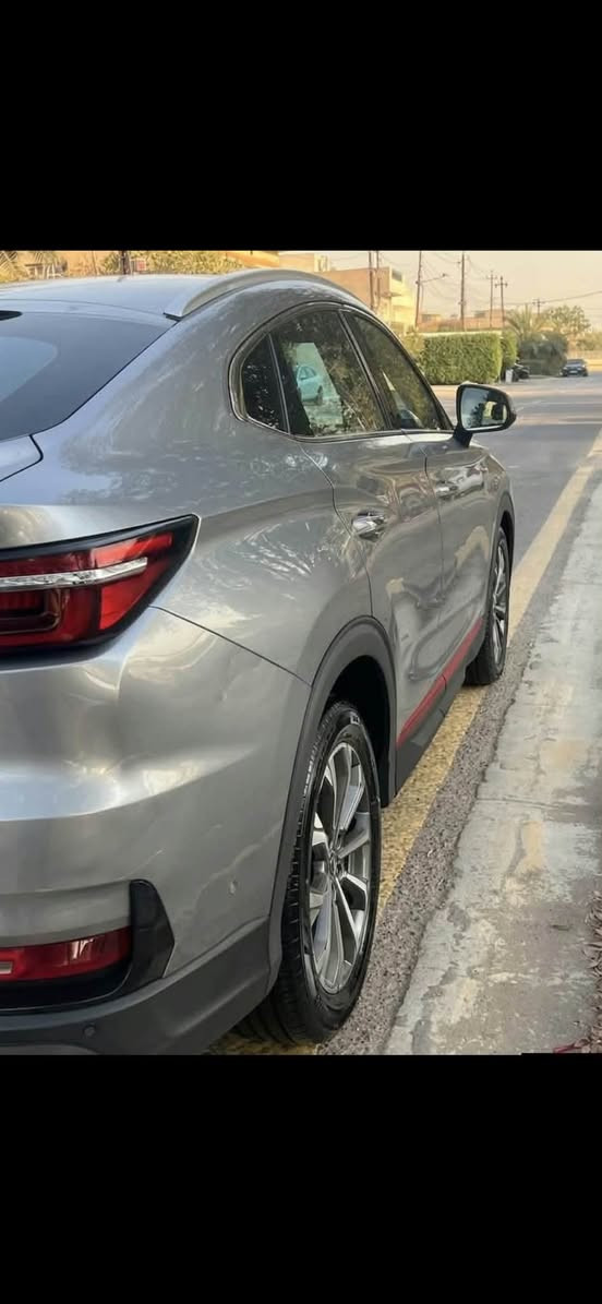 شانجان cs85 موديل 22 مكفوله عدا الي بالصوره ماشيه 46 الف فووول مواصفات
سياره جاهزه وبرمجه علئ البانزين العادي السعر 23 مليون مكانه الشعب ***********

نص مكتوب في الصور:
- Yousef Akram ماشيه ٤٥
- بارد