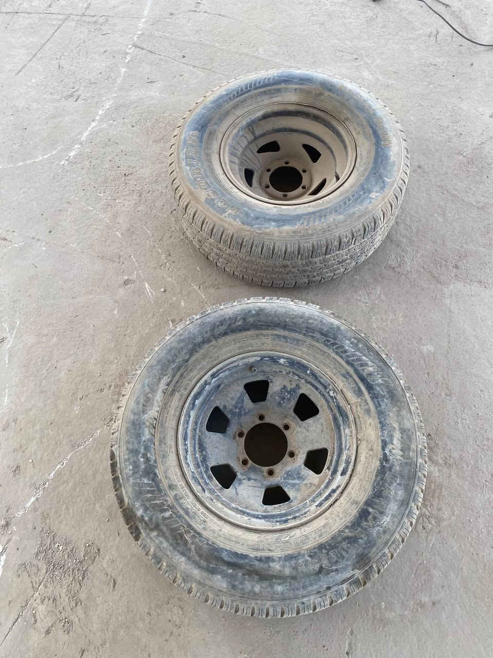 تك • ويل ياباني • تاير صيني