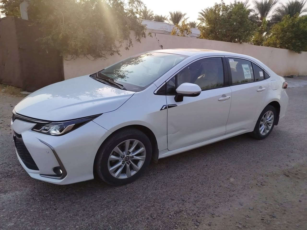 كورلا موديل 24 ساز رقم اربيل هزة وسنويه جديد ماشية 37 سيارة فول مواصفات بصمه تشغيل مانع انزلاق رادارات سيارة كلشي مابيه مال جناي برغي متصرف عليه (تنوينه) بيه طخه بالباب مال سكن كلش خفيف الهاتف*********** مكاني بغداد الطارميه
