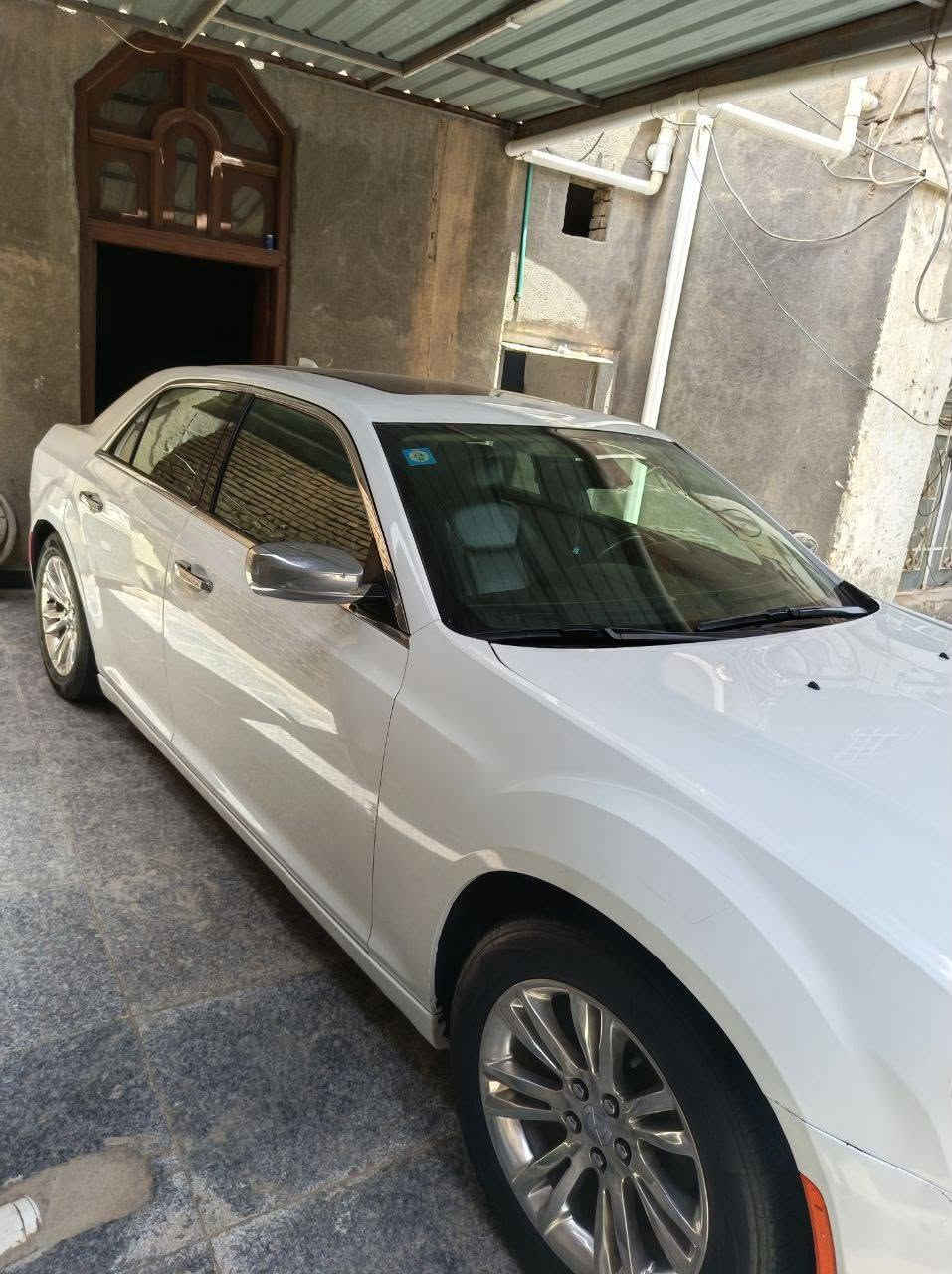 السلام عليكم من رخص الادمن سياره اوباما 2016 مرمزه 2020
فئة C فول مواصفات فتحه بنراما كشنات تتفئ تبريد برده خلفيه كهربائيه تبريد شغال حداديه جهازه ويل مكسيكي    رقم واسط 
مبدل بيه بنيد وجملغ الأيمن وباب خلفي الأيمن تفاصيل اكثر رقم صاحب السياره ***********
السعر 165 وبيه مجال@
عنوان السياره ناصريه سوق الشيوخ 
مكلف بنشر رقم صاحب السياره واتصل
