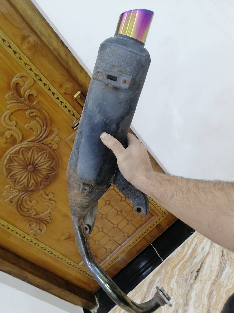 ماكس • رياضي • كاتم