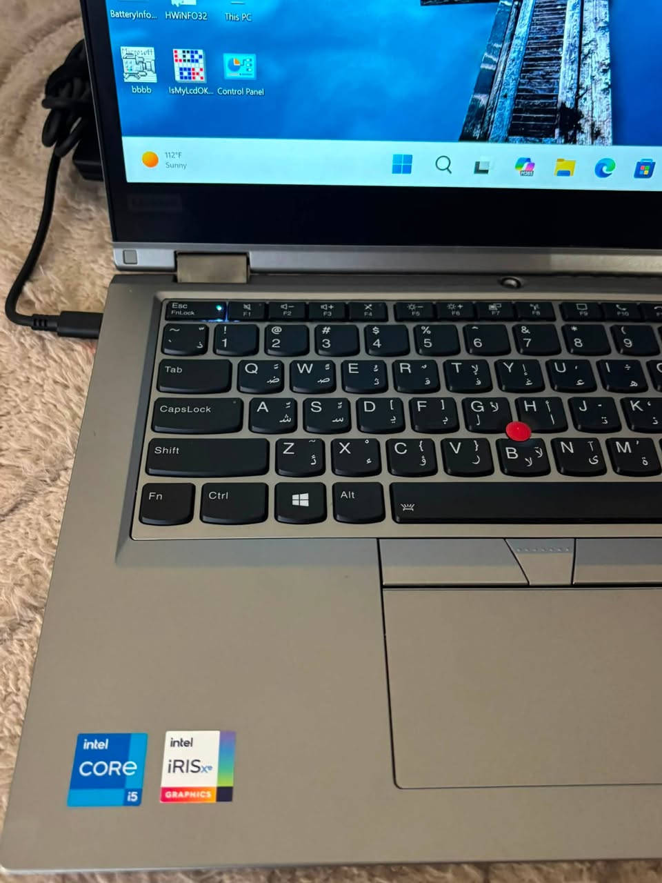 لينوفو يوكا لمس قلاب للبيع
كوراي5جيل 11
رامات 8DDR4
هارد 256SSD
بي بصمه وجه وإصبع نظافه عاليه كلش 
مكاني بغداد الدوره وموجود توصيل 
***********موجود واتساب
