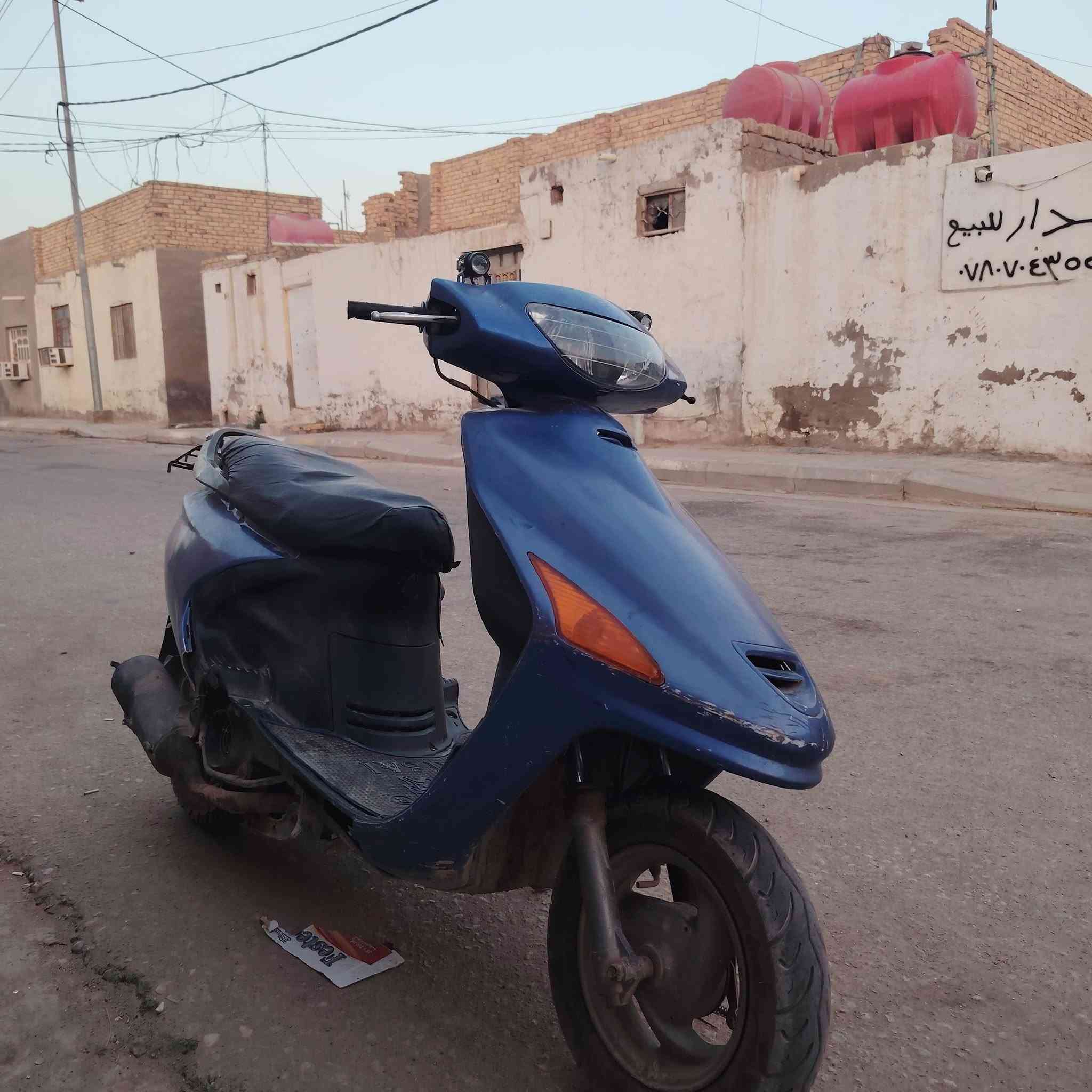فراشه • نثيه • كهربائيات