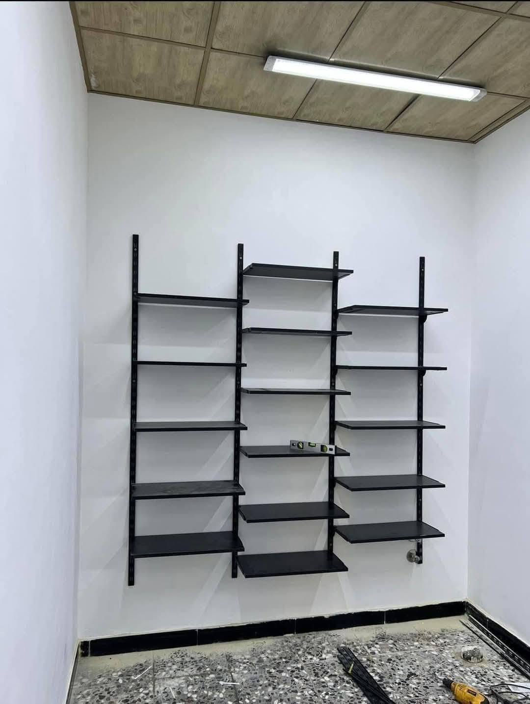 كل مايخص الديكور ومستلزمات الديكور للطلب والاستفسار الاتصال على رقم *********** ويوجد توصيل للجميع المحافظات

نص مكتوب في الصور:
- ارتفاع امتر 🌹 ❤️ شبكة تعليق اكسسوارات وميداليات 100 🌹 عرض ٦٠ سم
- ارتفاعه 150 سم
- عرضه 59 سم
- Galaxy Note20 Ultra
- 17cm 15cm 180cm 137cm 127cm 120cm