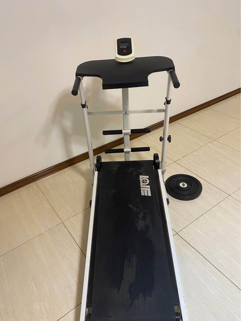 جهاز جري للبيع

جهاز للبيع استعمال قليل جدا مع الادوات
السعر 130 الف

للاستفسار خاص النجف, العراق
