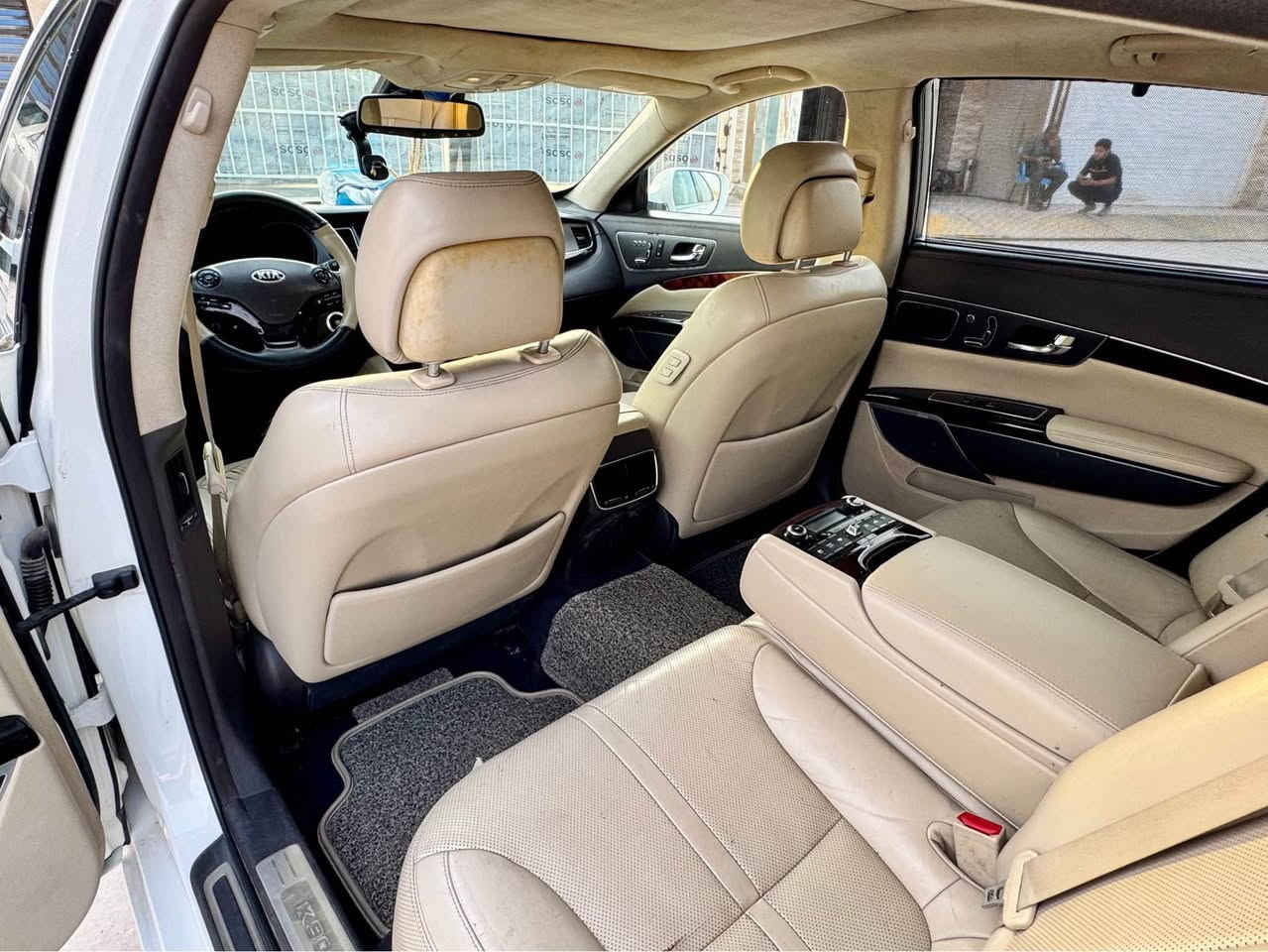 K900 امريكي • ٣.٨ • كراسي مساج
