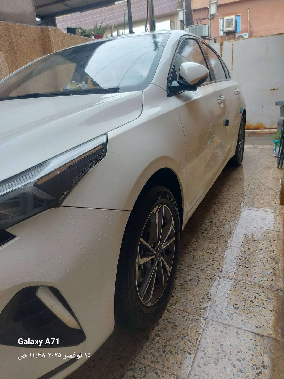 K3 2022  السلام عليكم 
خليجي تجميع الصين محرك 1500cc
مواصفات vip
ماشية ٢٢٠٠٠ km 
كفالة من الصبغ والبارد والشخط
مواصفات 
بصمة فتحة تبريد لمس شحن وايرليس قطعتين تبريد كروز سرعة فول تحكمات ستيرن 
سعر ١٣٧ 
مكاني بغداد حي العامل 
*********** واتساب
