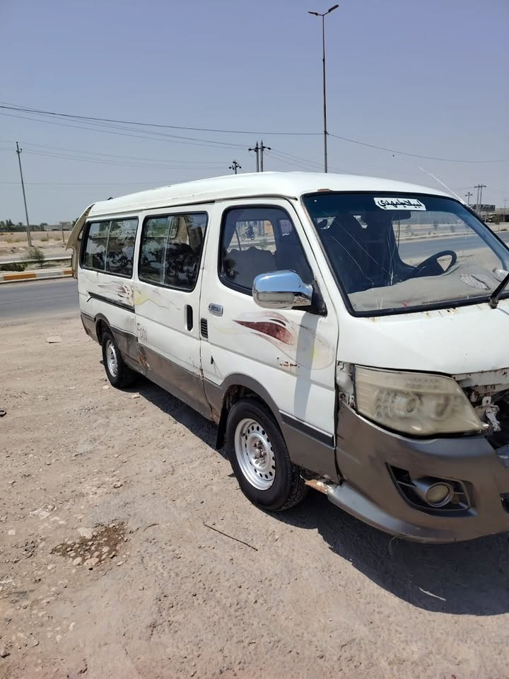 السلام عليكم فوتو الوان موديل ١٥ سياره (موصليه) سنويه عضم ماعليه إشارة حجز بالسنويه سياره جاهزه ان شاء الله عوزها فقط ترتيب مكينه فور واي جديده شاده حداديه كلها كامله جديد تايرات الصدر جدد كهربائيات شغاله مكاني بابل المسيب
#السعر 32 وبيها مجال ان شاء الله. ***********  ‭.   ‬

‭***********‬
