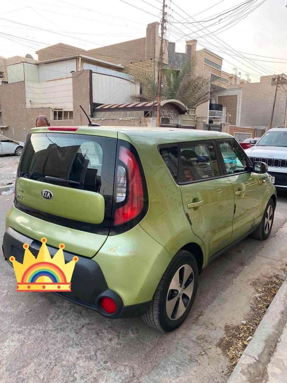 كيا سول 2014 وارد أمريكي محرك 1600 gdi حادثها موجود بالصور الداير مال الچاملغ الخلفي فقط بدون دواخل بدون آيرباگ وبيها جراد بسيط السيارة كاملة من كل شي مابيها أي نقص رقم بغداد الجديد هزة جديدة جديدة والسنوية بإسمي شخصياً سعرها ( 88 ) ورقة وبيها مجال بسيط مو هواي للإتصال ( *********** ) الشراي يتصل لا تراسل عالخاص لان مغلق مكاني بغداد الجديدة أو الزعفرانية
