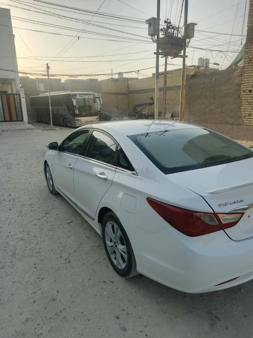 سلام عليكم
سوناتا 2010 وارد كوري

السيارة بيها صبغ قطعتين والدور مال الجاملغ الخلفي 

رقم نجف (الماني)

السياره خط واخد بانزين 

موصفات نص فول 

السعر  84وبيها مجال

الاستفسار ع رقم
***********
