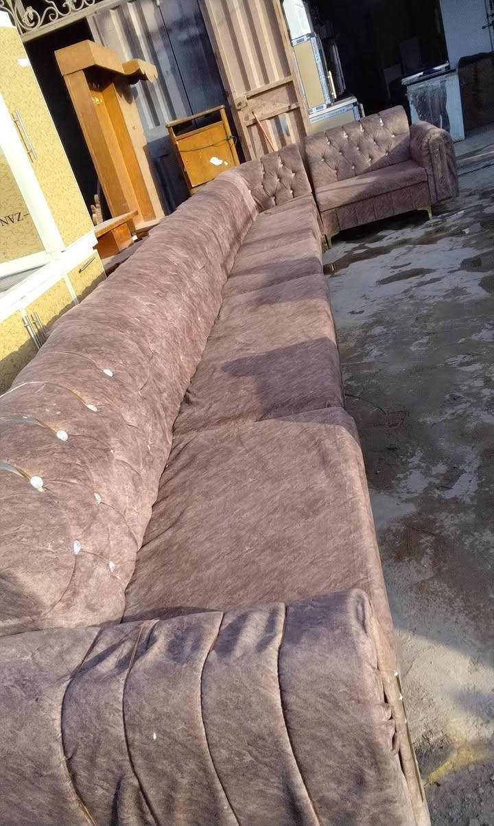 ديوان • ١٢ نفر • بلوك سود