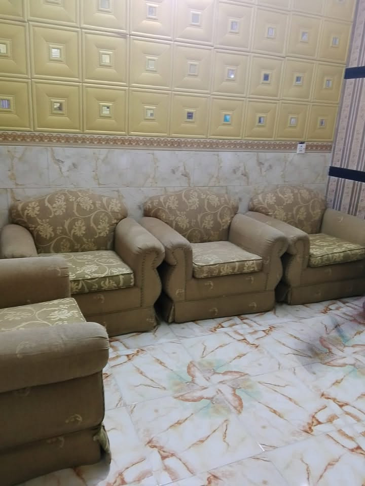 ١٠ مقاعد • نضافة • بل شعلة