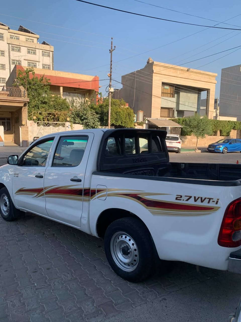 کـــــوردی 
تەنها فرۆشتن 
تــویوتا هایلوکس / گێڕعادی 
مۆدیل/ ٢٠١٠ فەلاحی
مەکینە / V4 کەپس 
ڕەقەم و سەنەوی کۆن 2020 
ڕۆیشتن / ٣٠٠ هەزار زیاتر 
۳ پارچەی پێشی سبوغە 
جەمپێکی لای  سایەقی 
کەمــــــــەک بەتانەی بۆیاغە 

نــــــرخ / ١٢٧ $ 
ناونیشان هەولێر 
مۆبایل / ***********

عربي 
فقط بیع ، 
 تویوتا هایلوكس 
فلاحي ۲۰۱۰ گێڕ عادی 
محرك / V4 کبس 
رقم و سنویە قدیم 2020
ماشي آكثر من ۳۰۰  الف کم 
۳ قطع آمامي  سبغ 
شوية دواخل جهة سایق 
شبرین من بطانة سبغ 

سعر / ۱۲۷ $ 
عنوان اربیل 
واتس آب / ۰۷٥۰۲۲۰٥۳۰۰ أربيل, العراق

