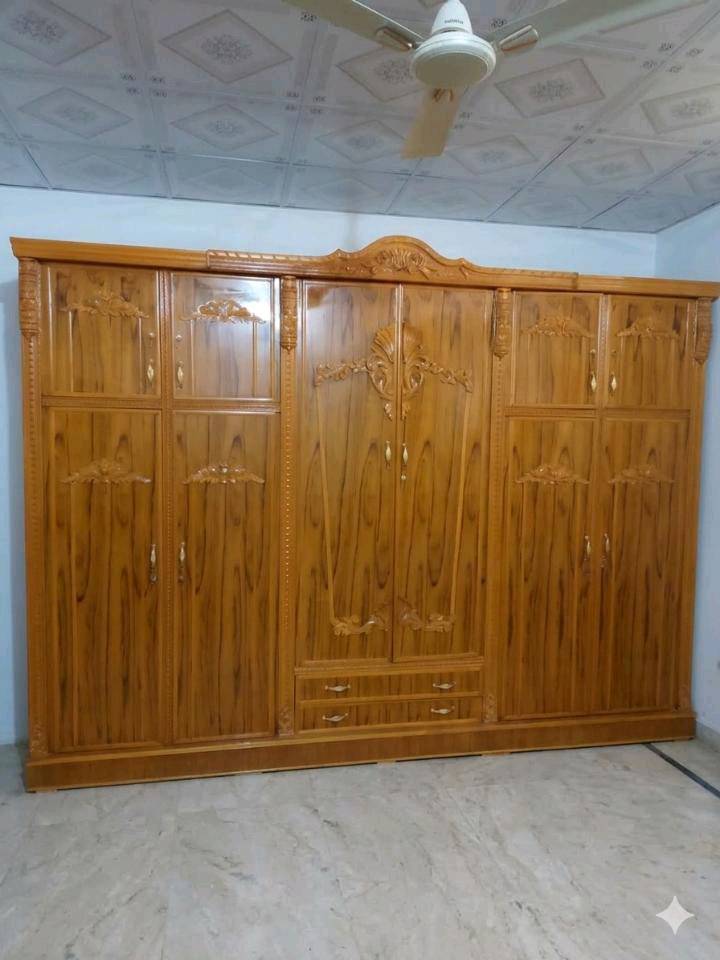 بغداد
الغرفه نظيفه جداً 
الاستفسار الاتصال على هاذا الرقم 