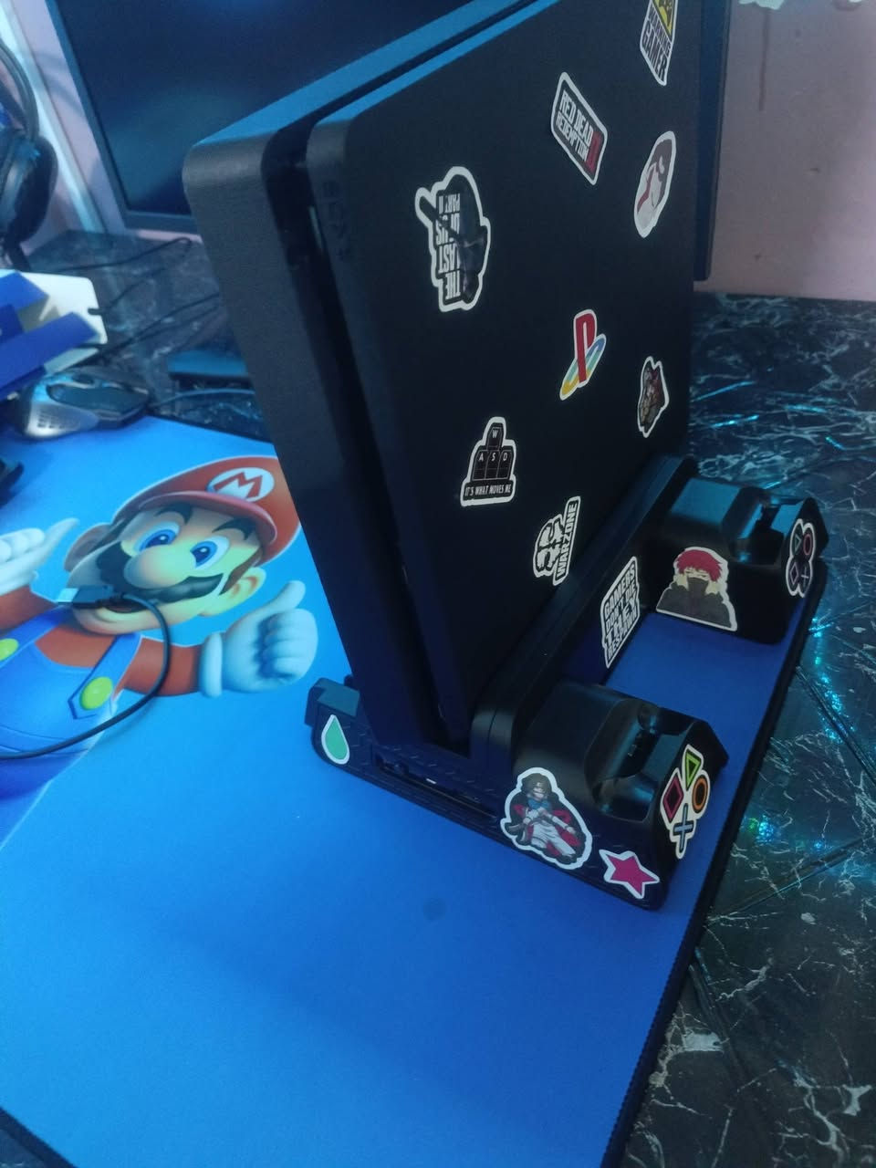 بلي فور سلم ياباني نظام 13.04 للبيع
500 كيكا
كامل ملحقات يدتين كوبي اصلي وكيبل كهرباء وكيبل hdmi 2.0
وقاعده وقرص انشارتد 4 وبيس تحديث كاس العالم داخل الجهاز
نظافه 100%
المكان الرمادي حي الجمهوري  
الرقم واتساب ***********
