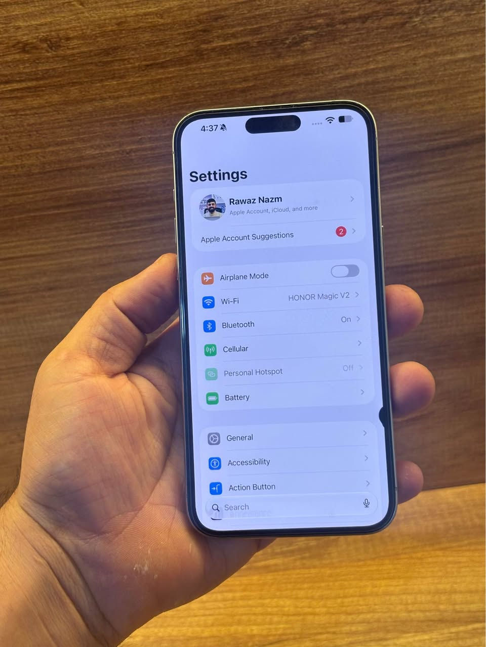 iphone 15 Pro max 
570$
battery 🔋 : 89%
256 

تەنها ئەو پەڵەیە بچوکەی هەیە لەسەر شاشە هەر دیار نیە بۆ ئیش پێ کردن و زیادیش ناکا بەهیچ جۆرێک هی دەستی خۆمە بەهەموو شەرت و زەمانێک
whats app: *********** السليمانية, العراق

نص مكتوب في الصور:
- 4:37 Battery Health Battery Health Normal This iPhone battery is performing as expected. About Battery & Warranty... Maximum Capacity 89% This is a measure of battery capacity relative to when it was new. Lower capacity may result in fewer hours of usage between charges. Cycle Count 793 This is the number of times iPhone has used your battery's capacity. Learn more... Manufacture Date May 2024 First Use August 2024
- 4:37 Settings Rawaz Nazm Apple Account, iCloud, and more Apple Account Suggestions 2 Airplane Mode Wi-Fi HONOR Magic V2 On Bluetooth Cellular Off Personal Hotspot Battery General Accessibility Action Button Search