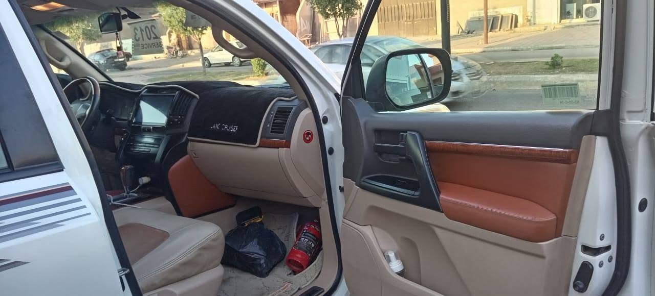 لاندكروز • ٢٠١٣ • محرك ستة