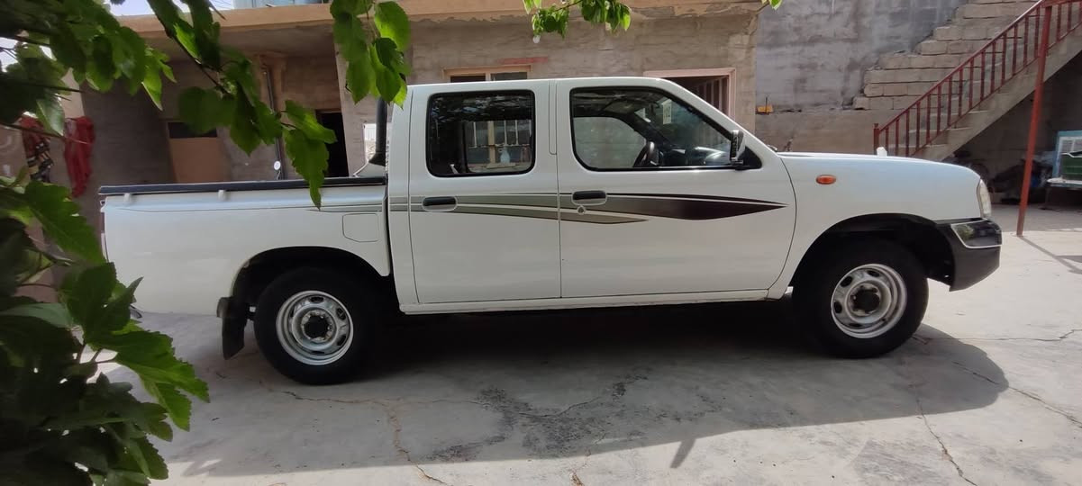 نيسان ٢٠١١ • ياباني • بلا عيب