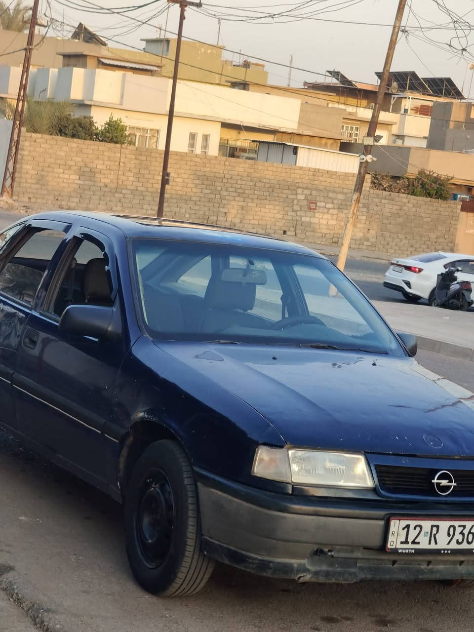 أوبل فكترا موديل 1992 شرط بدون صبغ ولا حادث سياره جاهزه من كلشي مكينه معمره شرط لا صرف ولا نفخ كير شرط السعر 35 وبي مجال سياره شرط تحويل 
***********0
***********
