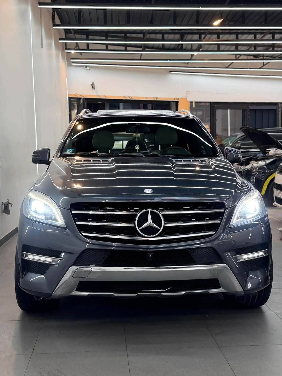 مرسيدس ML550 • ٢٠١٤ • فول مواصفات