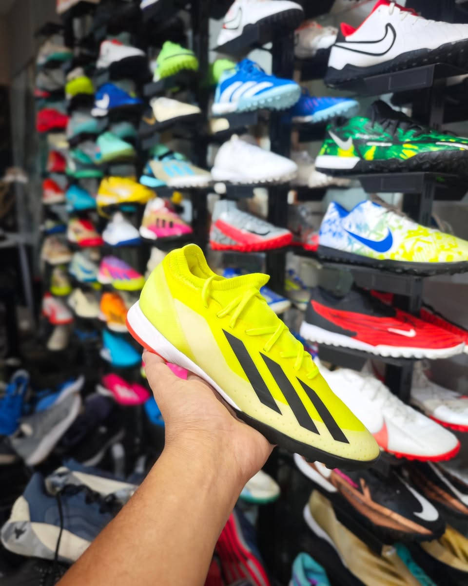 ⚽🔥 لجماعة الكرة والستايل الرياضي… هذا إلكم! 🔥⚽

👟 أحذية محبّب بال أمريكي
✅ Original أصلي
💯 نظافة وجودة عالية

📏 القياسات المتوفرة: 41

إذا تريد حذاء يكمّل ستايلك بالملعب وبالشارع… الجوكر حاضر 🔥

📍 محل الجوكر – بغداد، الحرية الأولى باته
📲 واتساب: ***********

🔥 الكمية محدودة… لا تفوّت الموديل!
#محلات_الجوكر #أحذية_رياضية #كرة_القدم #Original #بغداد #ا

