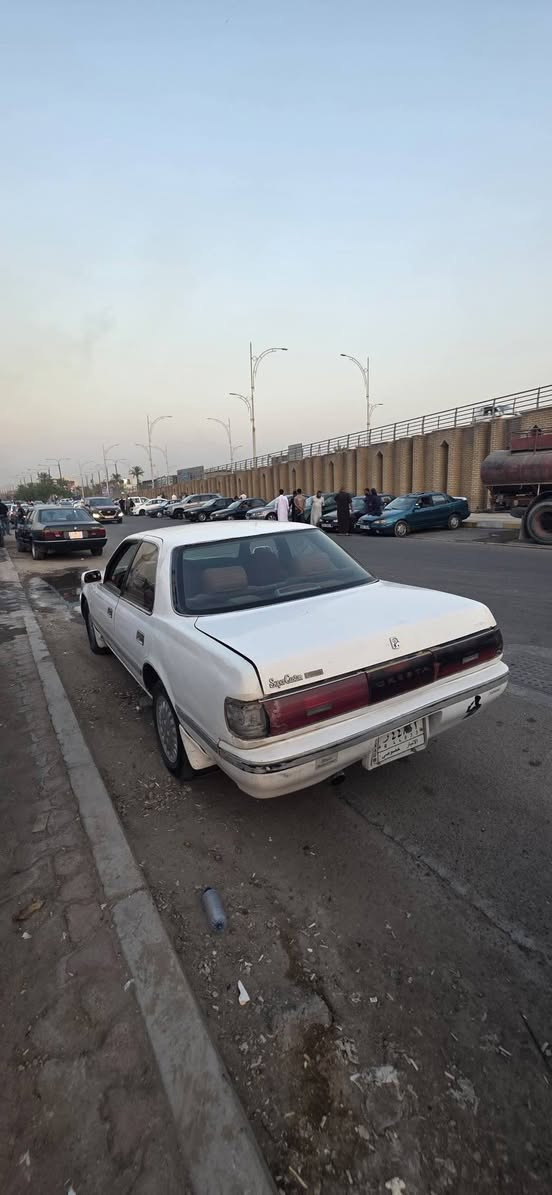 كروسيده موديل 1991 رقم انبار تحويل ثاني يوم سياره جاهزه من كل شي صدر جديد تخم تاير كير محرك كفاله  ولباقي جاهز سياره بدون دواخل ع ابلاد محرك ونجي المرغوب السعر 28 وبيه مجال العنوان فلوجه شارع العام *********** شرط لتحويل كبل عقد مروري
