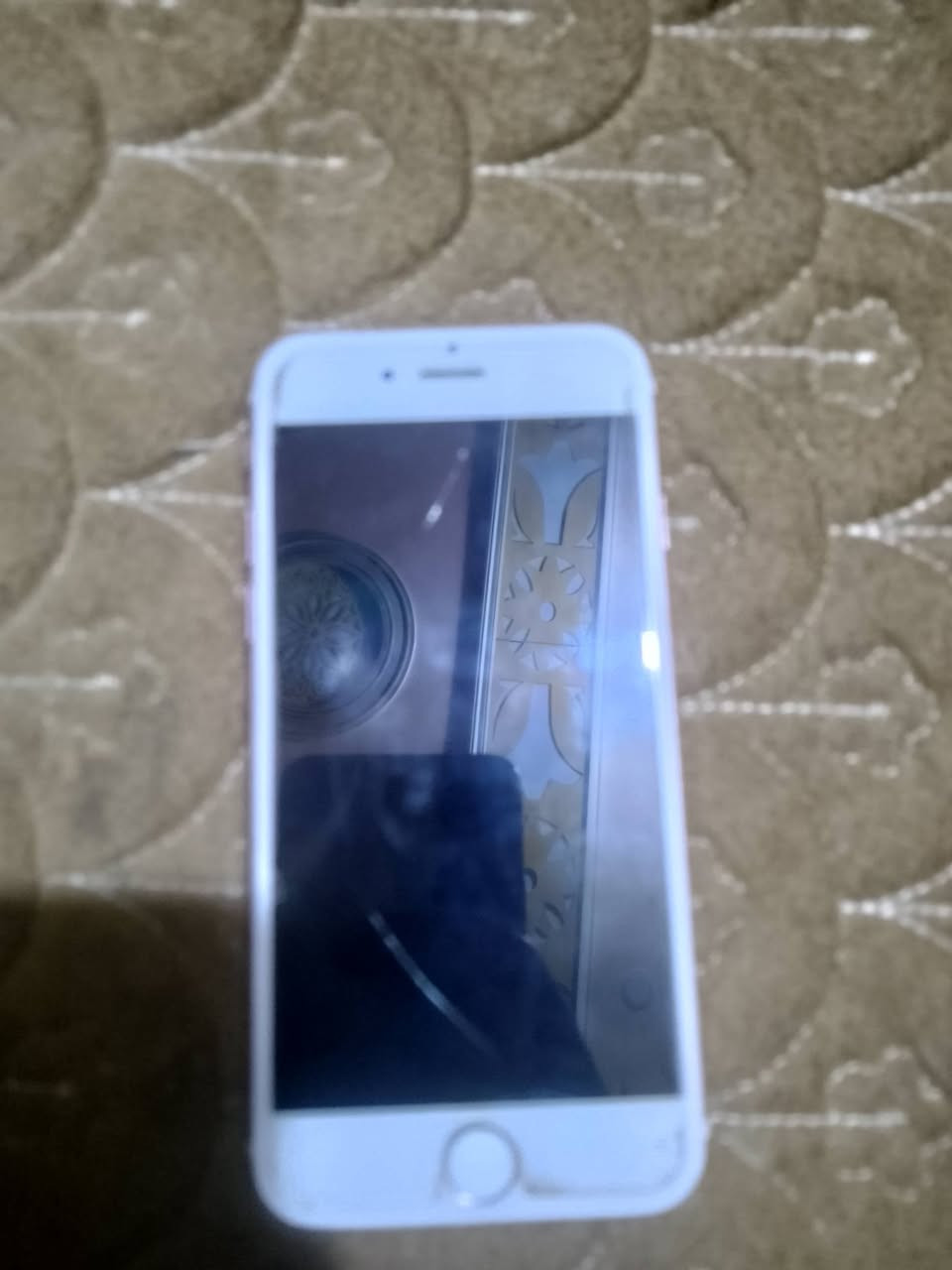 ايفون ٦ • بطاريه ١٠٠ • كفاله عامه