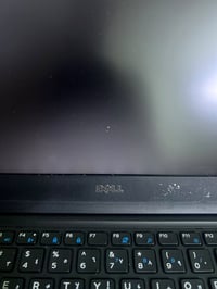 المعالج: Intel Core i5-7300U (جيل سابع) بسرعة 2.60 جيجاهرتز، وعدد نوات...