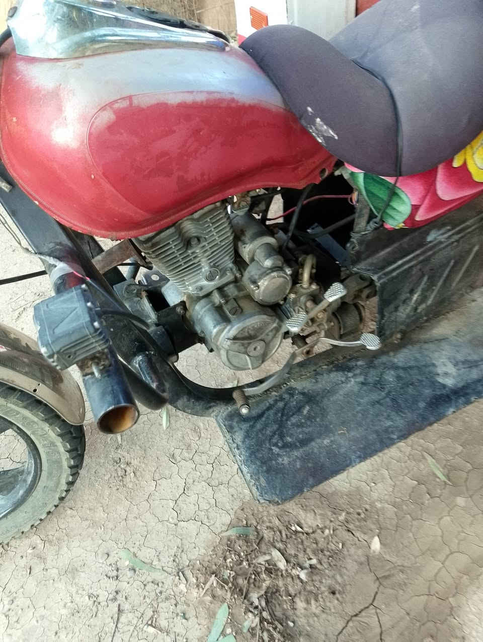 السلام عليكم ستوته ام الطير ستوته بدون اوراق نضيفه شوفت عينك للبيع المكان اديالى ناحيه السلام رقم ***********
