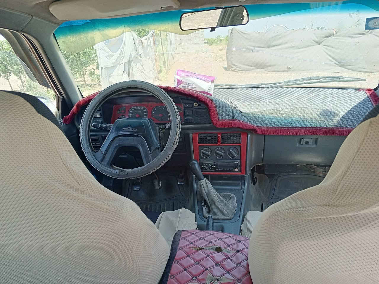 السلام عليكم دايو بروس موديل 94 سنويه ل29 سنويه بأسمي تحويل ثاني يوم كير ومحرك شرط كير عادي السعر 30 ورقه وبيها مجال بسيط العنوان صلاح الدين فضاء بلد للتواصل على ***********

