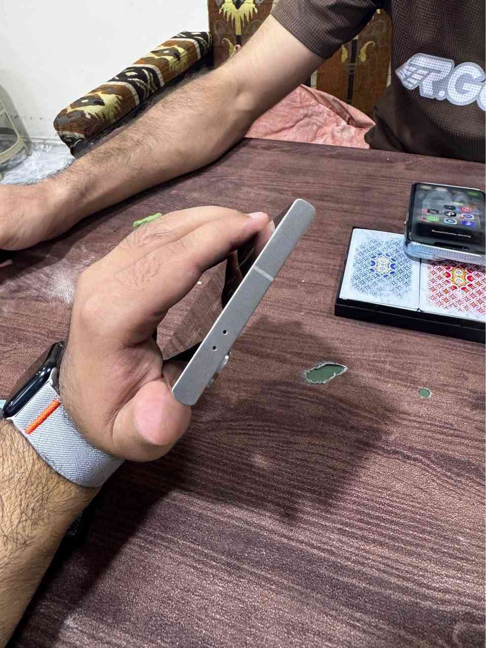 سامسونغ اس 24 الترا بحالة ممتازة نظافة الجهاز 91‎%‎ استخدام قليل تلفون ثانوي بس للاتصال ما متعوب بالاستخدام بلادي مامبدل بي اي قطعة وتر بروف كارتونته ويا ضمان شركة روديوم گروب للاستفسار اكثر *********** بعقوبة, ديالى
