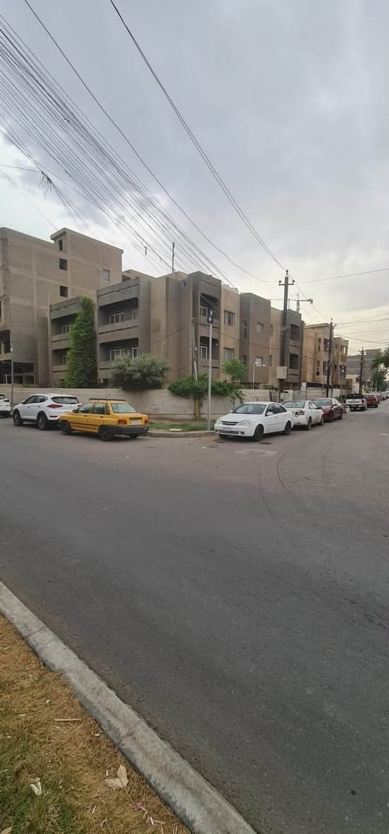 الكرادة • بناية ركن • ١٢ وحدة