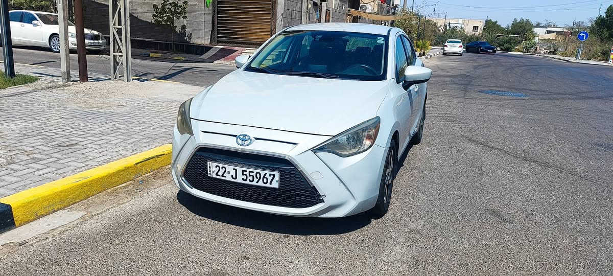 يارس للبيع
جديد موديل 19 
 سنويه جديده هزه جديده
 للبيع 
***********

