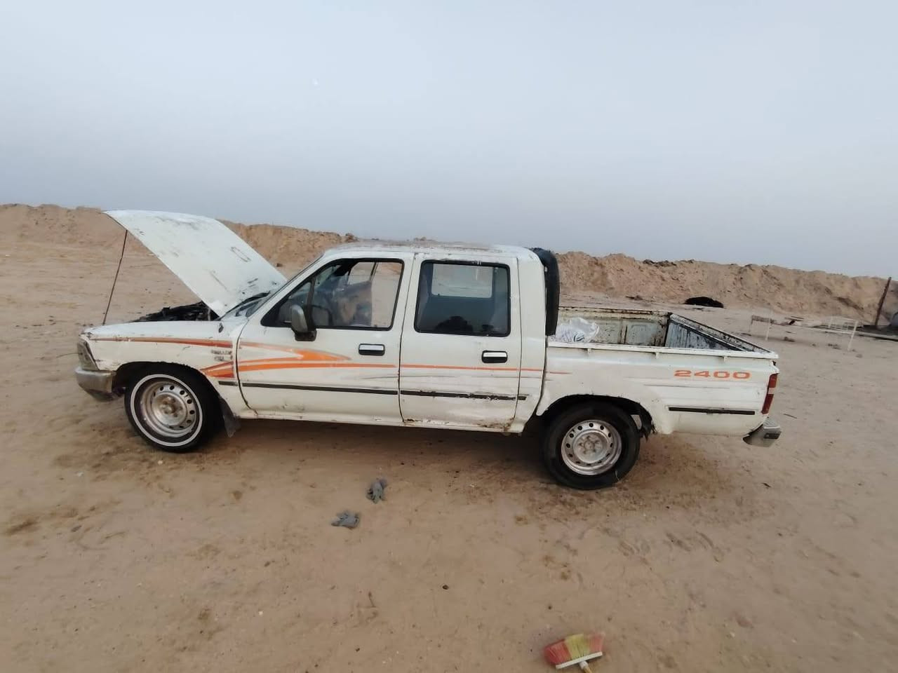 سلام عليكم  البيع بيكم موديل ٩٢بسمي مكان بصره سعره 40وبيه مجال رقم ***********
