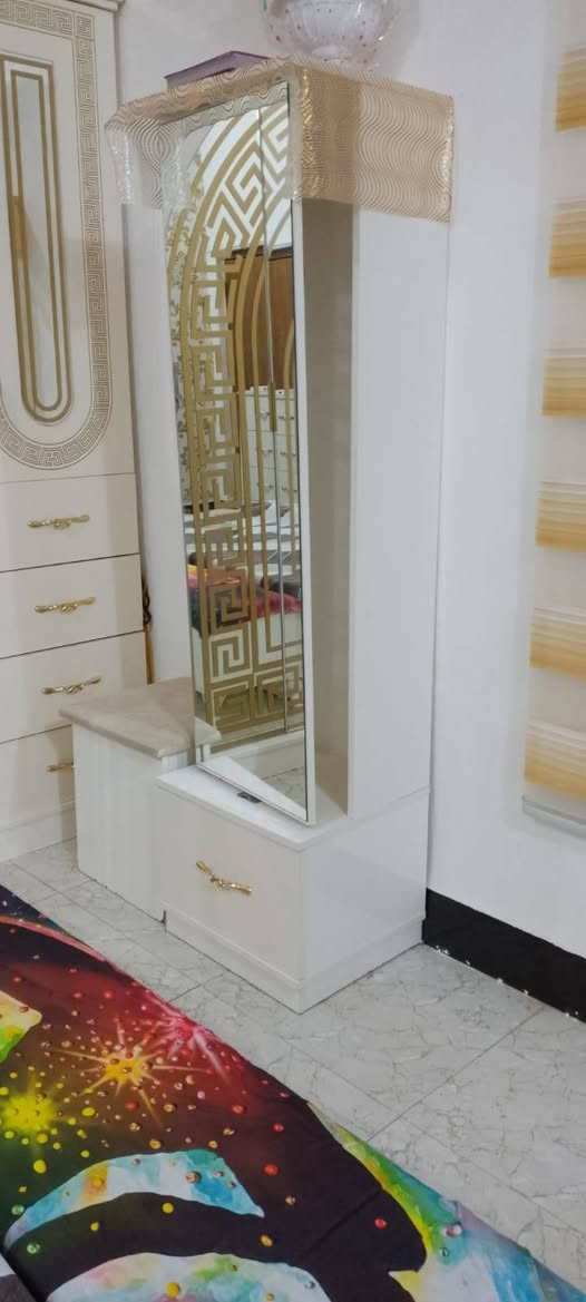 سلامن عليكم عدي عرفه تركيه البيع  مستخدمه صارلها   اقل السنة وهاذ رقمي ) ***********
