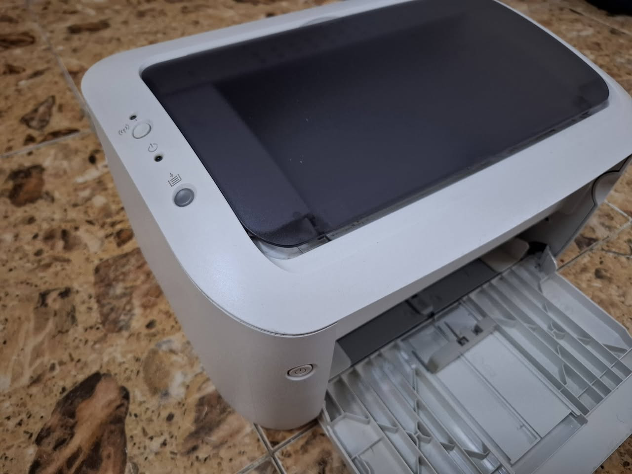 طابعة كانون 🖨 6030 Wifiجديدة ستخدام سبوع فقط ما مفتوح بيه برغي اطيك بيه ضمان بعدهي بحبر شركة حبر بودرة واي فأي Wifi كيبل  أغراضه كله موجودة ستخدام قليل يوجد توصيل [***********]

‐
