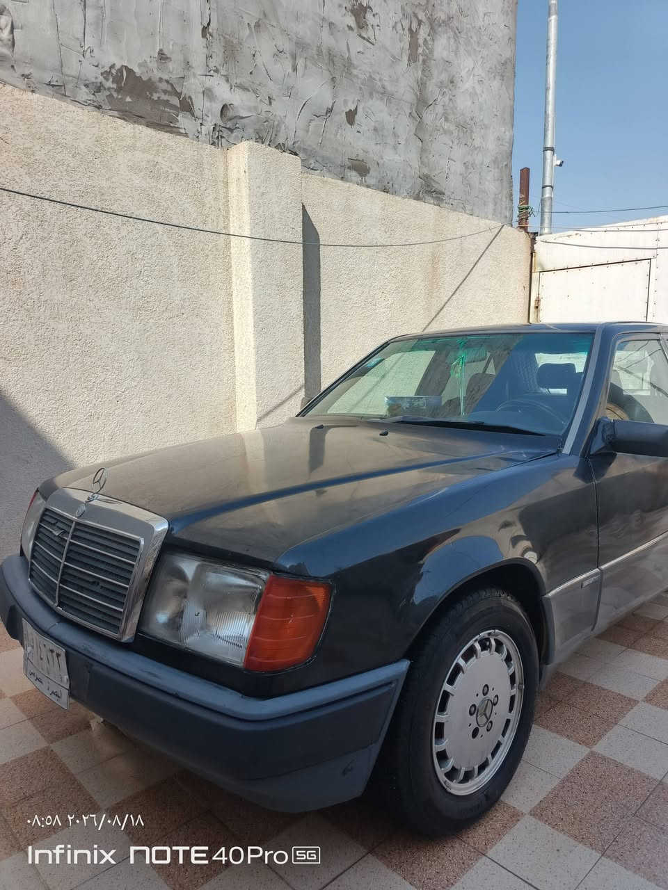 يالله السلام عليكم مرسيدس مديل 1991 سيارة كفاله عامه من ضربة وكصة ونقل قواعد بلاد مكينة وكير 3000 ديلكور رقم بصرة سنوية 2029 بسمي تخم تاير ويل كب لايت زنون مسجل شاشة كامرة خلفية بلوتوث 4 سماعات  خلفي تبريد على السويج سيارة فقط صبغ جمالية سعر 55 وبيها مجال قليل مكاني البصرة الهارثه ***********
