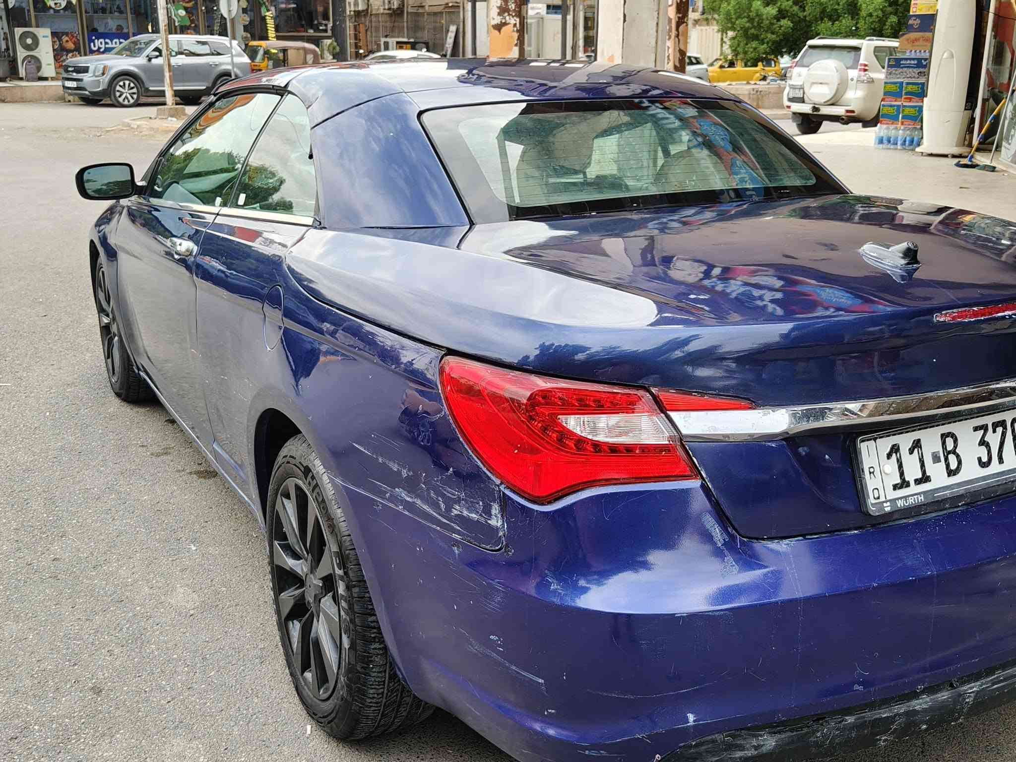 c200 موديل 11 محرك 3600 كامله بدون نقص فقط التنتة سعرها 48 وبيها مجال
محرك وكير نضيفات 
صدر جديد
تبريد ثلج
***********
