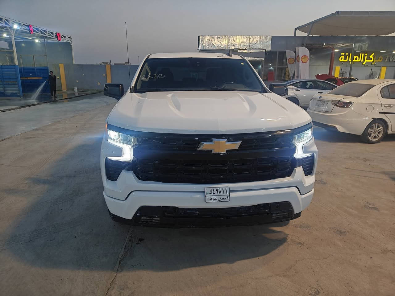 السلام عليكم ورحمة الله وبركاته
للبيع – شوفرليت سلفرادو RST موديل 2024 🚘 باب طويل بدي قصير دشبول تاهو

🩶 اللون: ابيض
📅 الموديل: 2024
📍 دخول جديد
📄 كتاب شهداء واسط
🛣️ الممشى: 18,000 ميل فقط
✨ السيارة بحالة ممتازة، نظيفة جدًا، وجاهزة للتسجيل والاستخدام، ولا تحتاج أي مصروف محرك 8 سلندر 5300.

💵 السعر: 235 
📍 مكان السيارة: الكوت

📞 للاستفسار والتواصل:
***********
