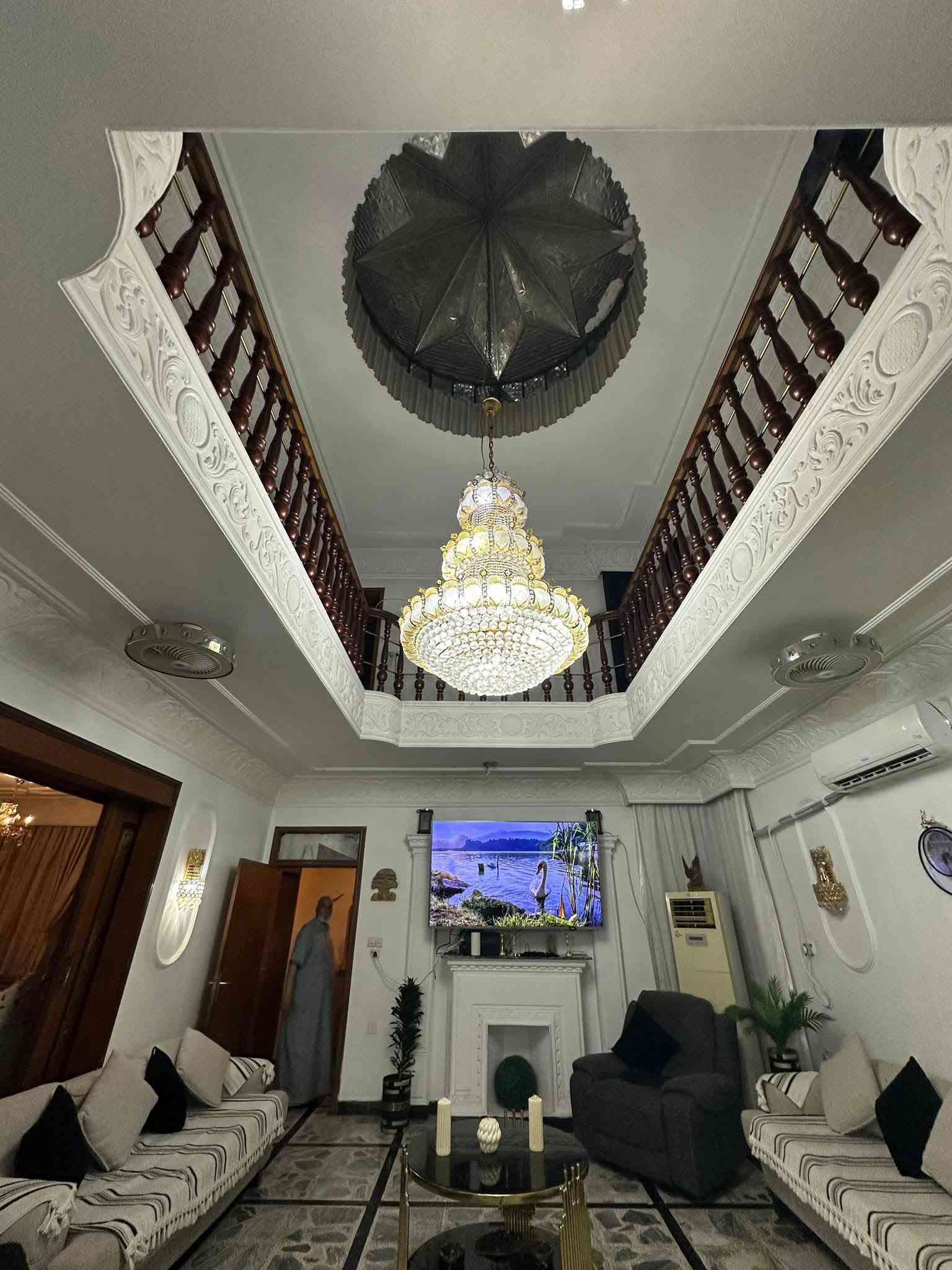 الغزاليه • ٣٠٠م • ٥غرف