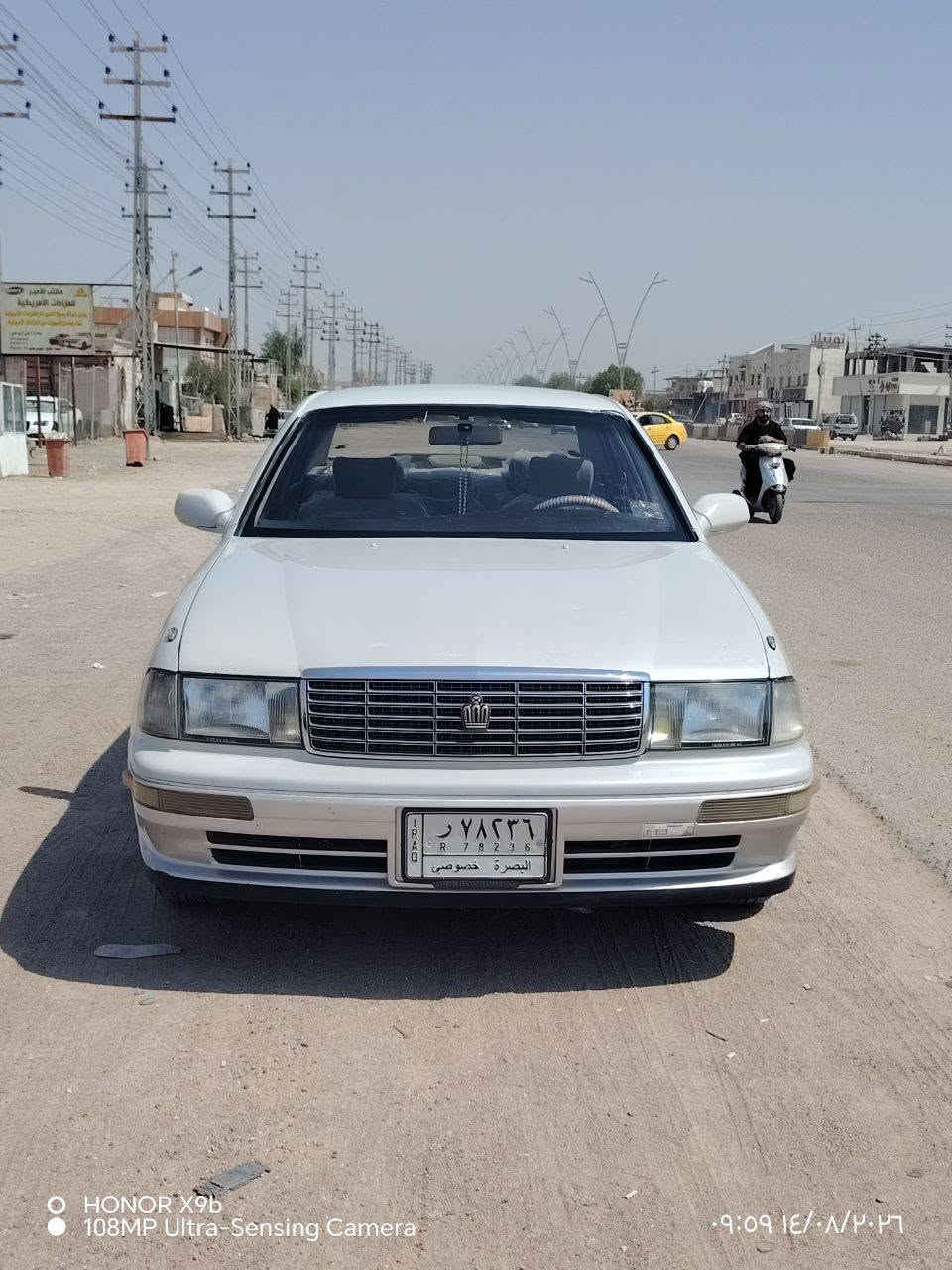 بطه فصل لؤلؤي رقم بصره السياره مال بيت كلها على البلاد
كفاله من الگص ونقل  الضربه ومن التبديل ولعيب الشرعي 
كير مكينه كفاله كهربأيات كلها شغاله تبريد ثلج تخم تاير جديد حداده جاهزه 
السعر 65 بيه مجال كلش بصيط مكان السياره القرنه
*********** القرنة, البصرة
