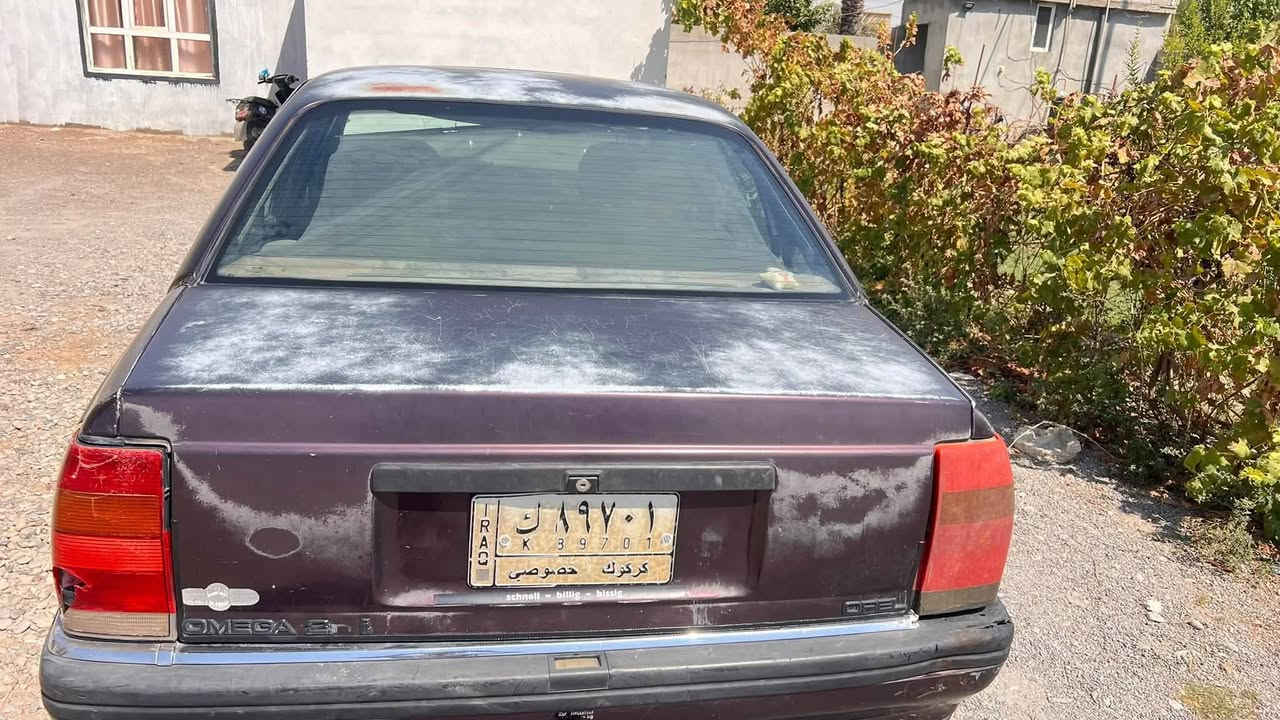 السلام عليكم اوبل اوميكا موديل 91كير محرك شرط تايرات نص عمر صدر الكدام جديد رقم كركوك سنويه ساقطه من2023   لبيع ترهم مقدمه وبل شهر ورقتين معه كافت الضمانات وكفيل مكان السياره قضاء الحويجه ناحية العباسي سعره بل نقد 21وبي مجال ***********
